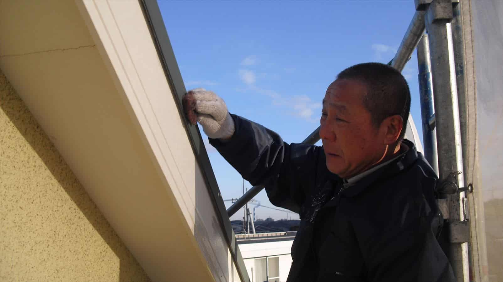 CIMG5204_R | 外壁塗装は神奈川県横浜市の塗装職人 鉄部の目荒らし