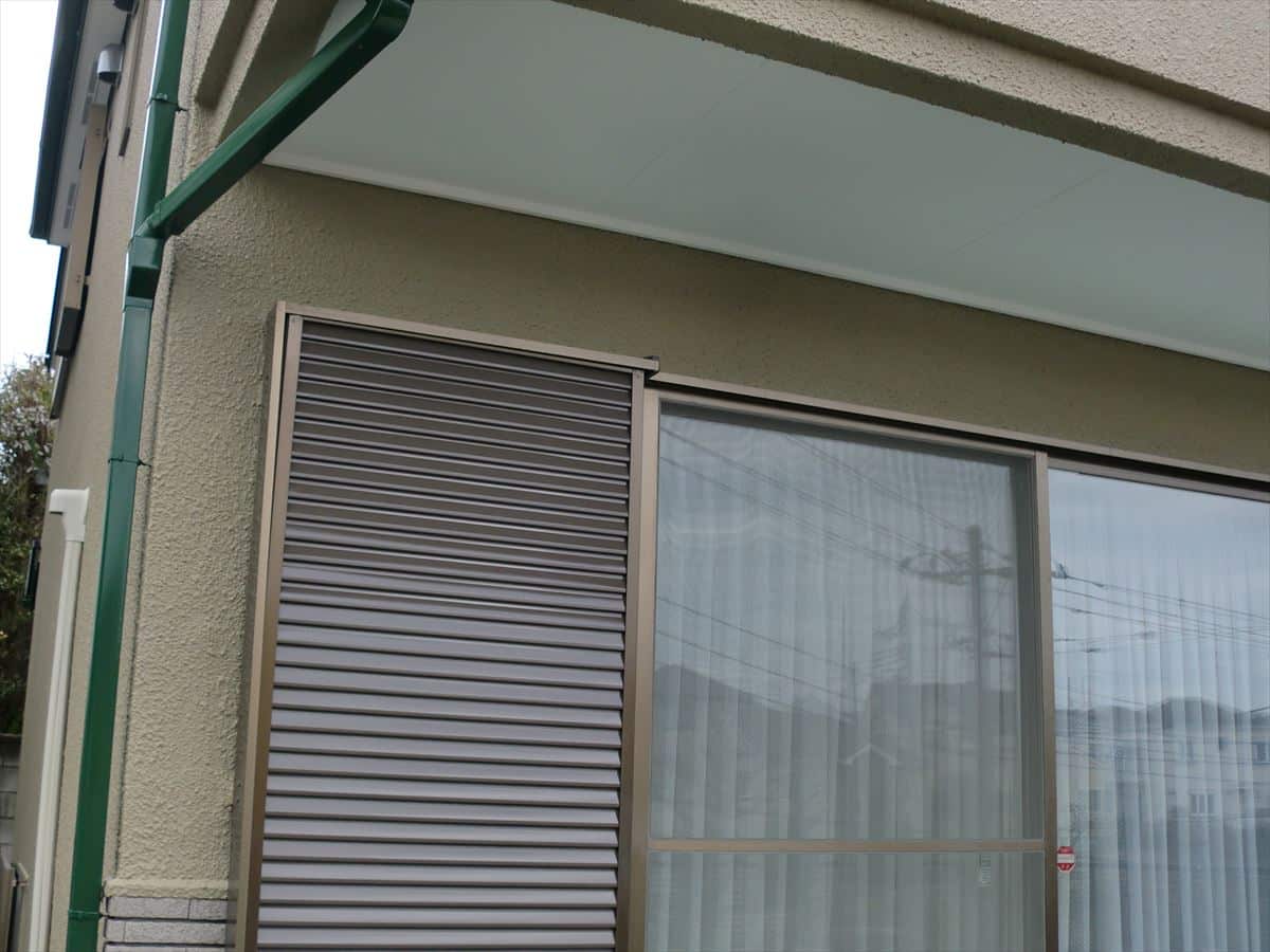 CIMG2007_R | 外壁塗装は神奈川県横浜市の塗装職人 緑色の雨樋