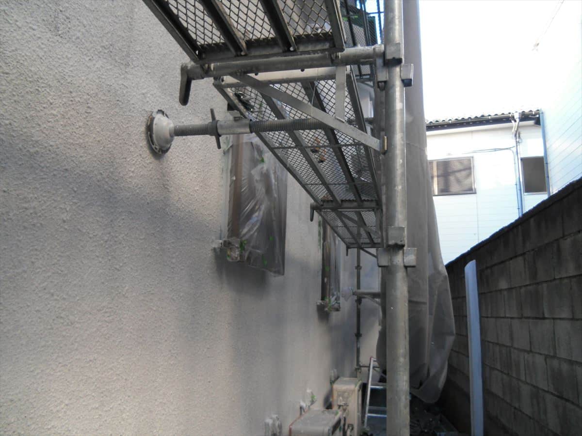 CIMG7937_R | 外壁塗装は神奈川県横浜市の塗装職人 外壁下塗り