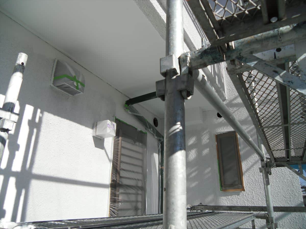 CIMG7944_R | 外壁塗装は神奈川県横浜市の塗装職人 外壁下塗り