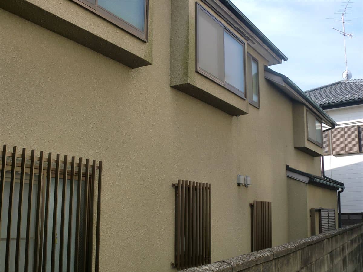 CIMG8572_R | 外壁塗装は神奈川県横浜市の塗装職人 作業前外壁