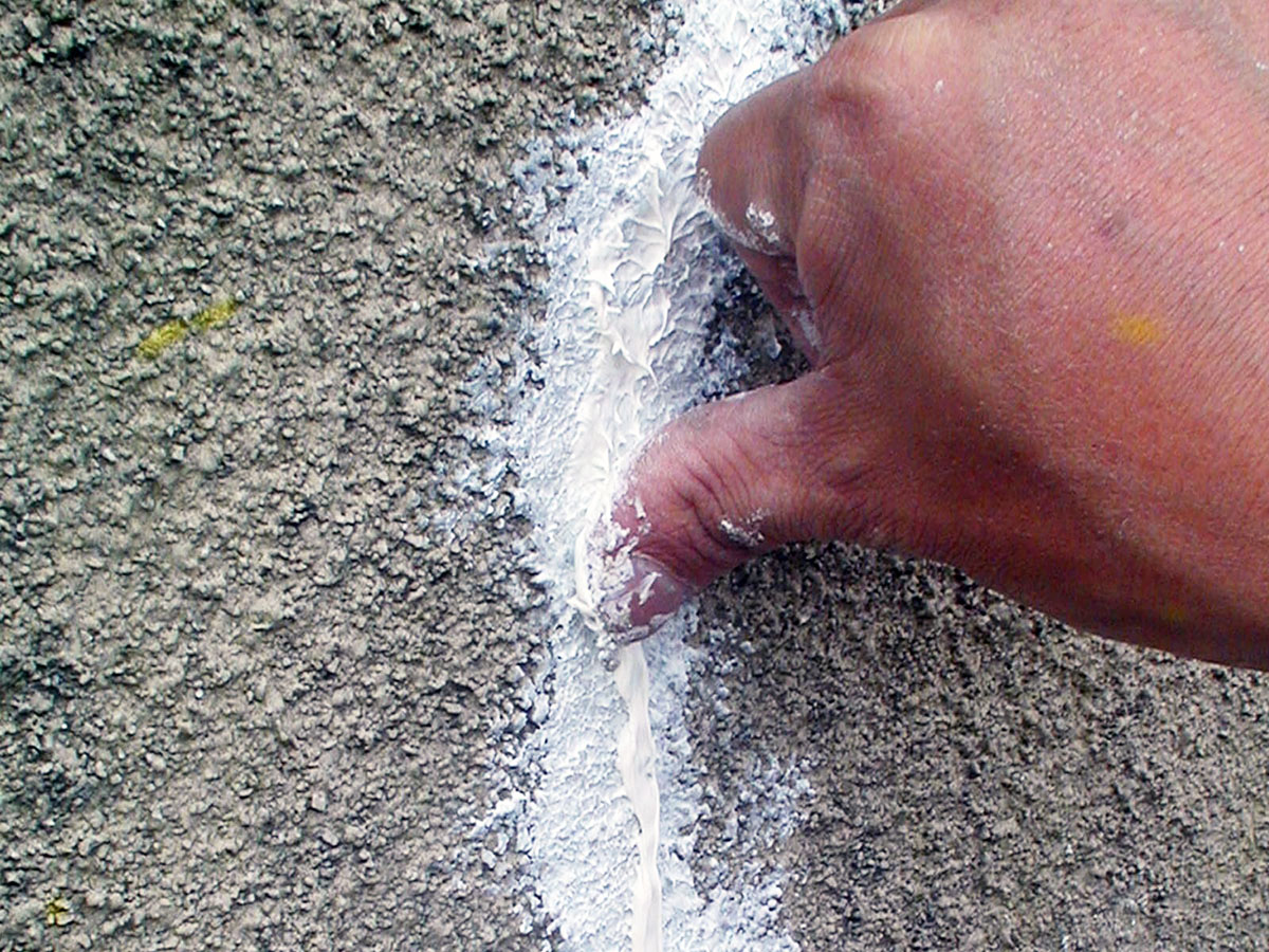 mortar_crack_05 | 外壁塗装は神奈川県横浜市の塗装職人