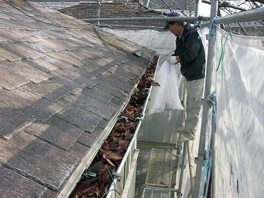with_scaffold_009 | 外壁塗装は神奈川県横浜市の塗装職人
