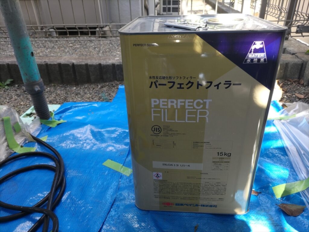 パーフェクトフィラーの材料缶