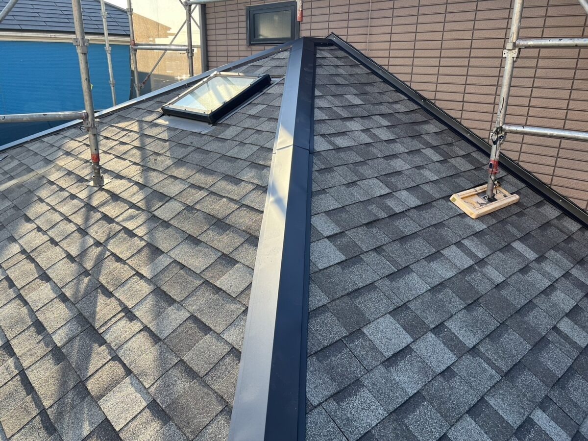 roof-wall-renovation-024 | 外壁塗装は神奈川県横浜市の塗装職人 棟板金まで仕上げた下屋