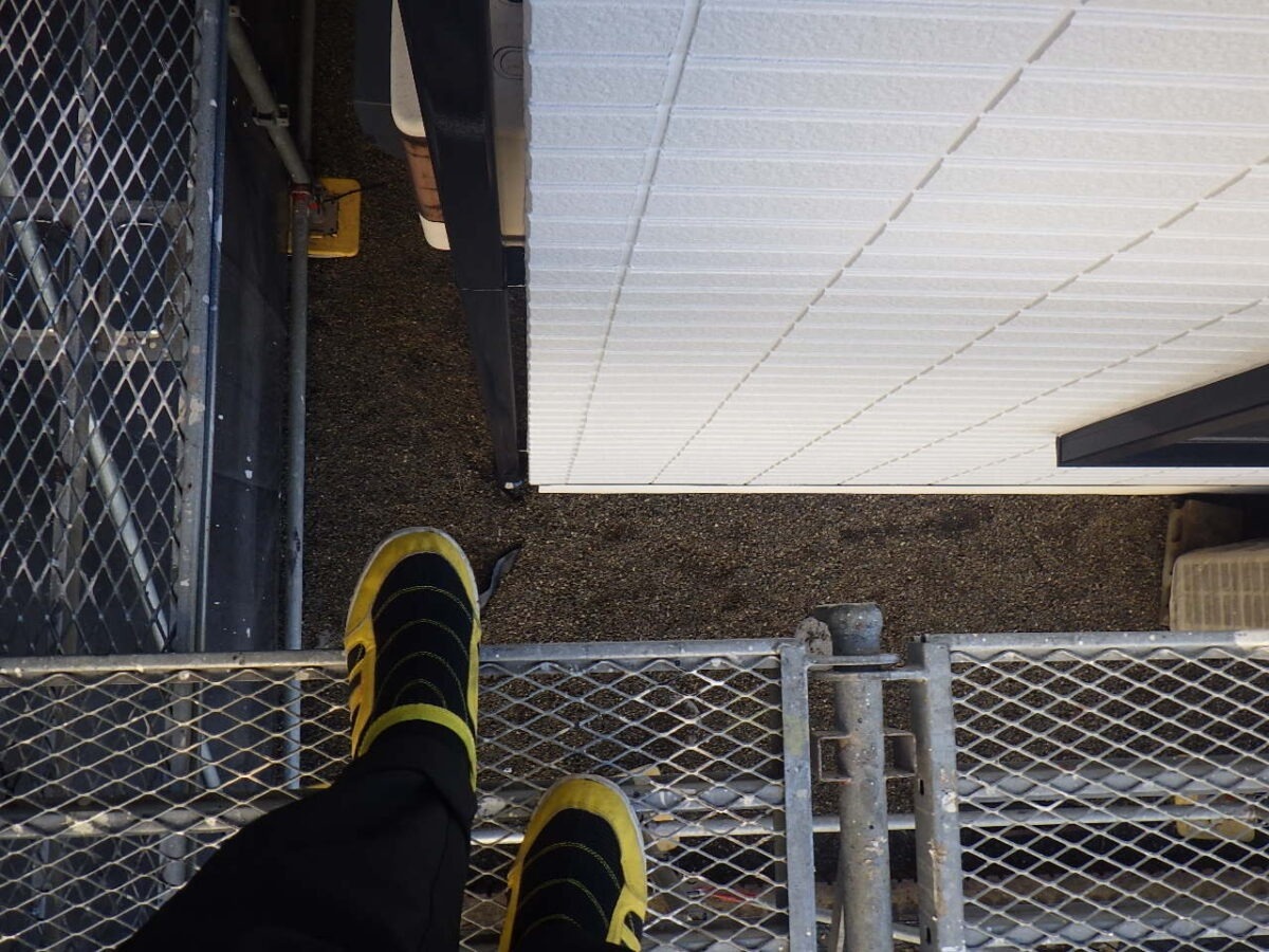 roof-wall-renovation-078 | 外壁塗装は神奈川県横浜市の塗装職人 外壁の仕上がり確認