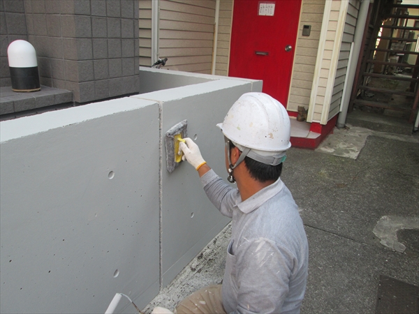 世田谷のコンクリート外壁のマンションをランデックスコートで塗装