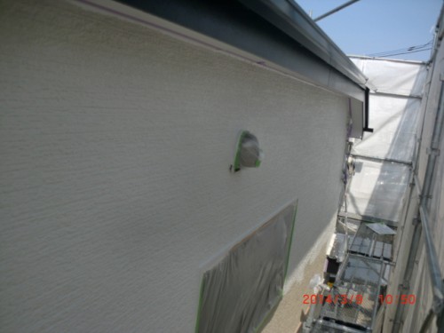 2014年3月9日　川崎市宮前区：2階外壁中塗り中