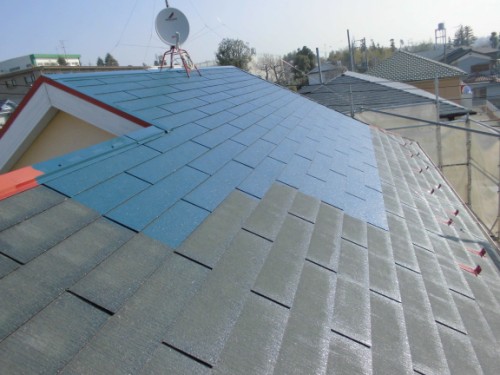 2014年2月26日　川崎市多摩区：屋根中塗り2