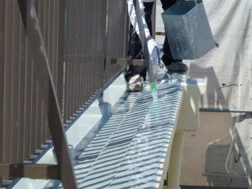 2014年3月24日　旭区市沢町：屋上トップコート塗布2