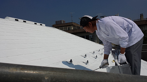 2013年7月9日　川崎市中原区にて外壁塗装・キルコート中塗り