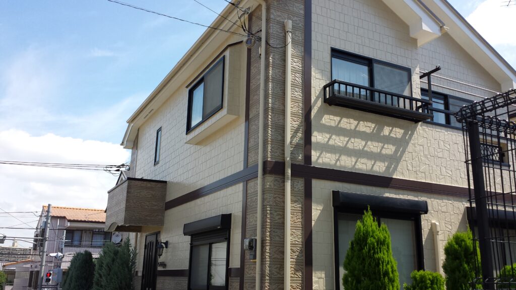 2013年8月20日 川崎市川崎区:鈴木邸の完成
