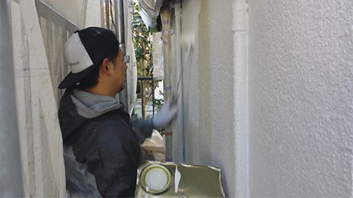 神奈川区での外壁塗装、下塗りと中塗りも綺麗な仕上がり