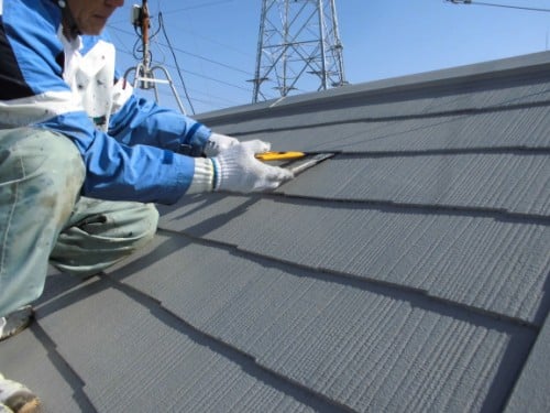 神奈川区での屋根塗装、屋根縁切りで雨漏り対策