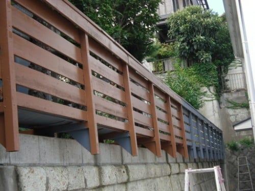 横浜市磯子区での外壁塗装、フェンス塗装で耐久性アップ