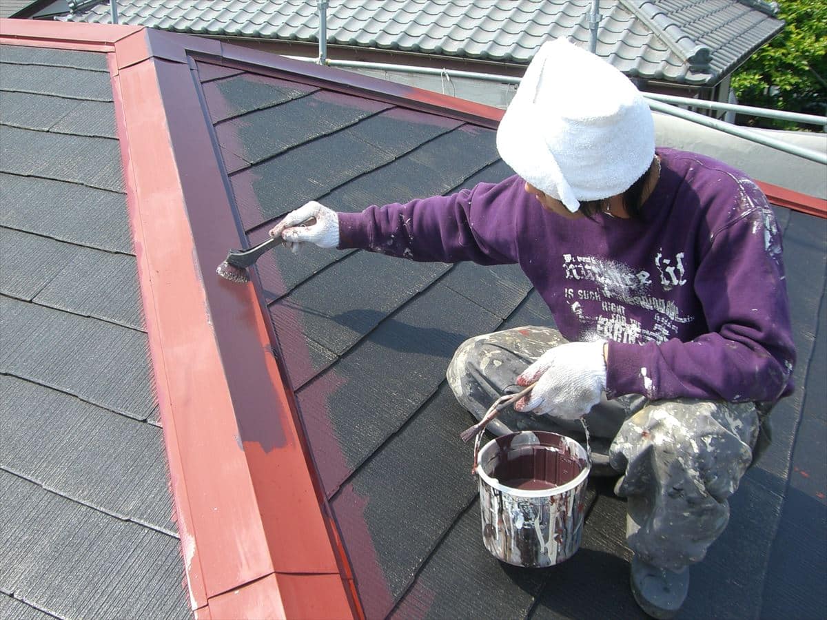 トタン　コロニアル屋根　塗装